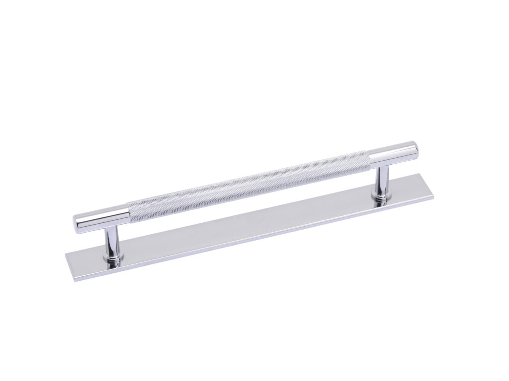 Henley Chrome Bar